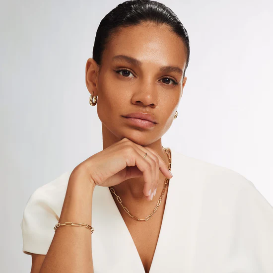 Timeless Elegance, Effortlessly Delivered