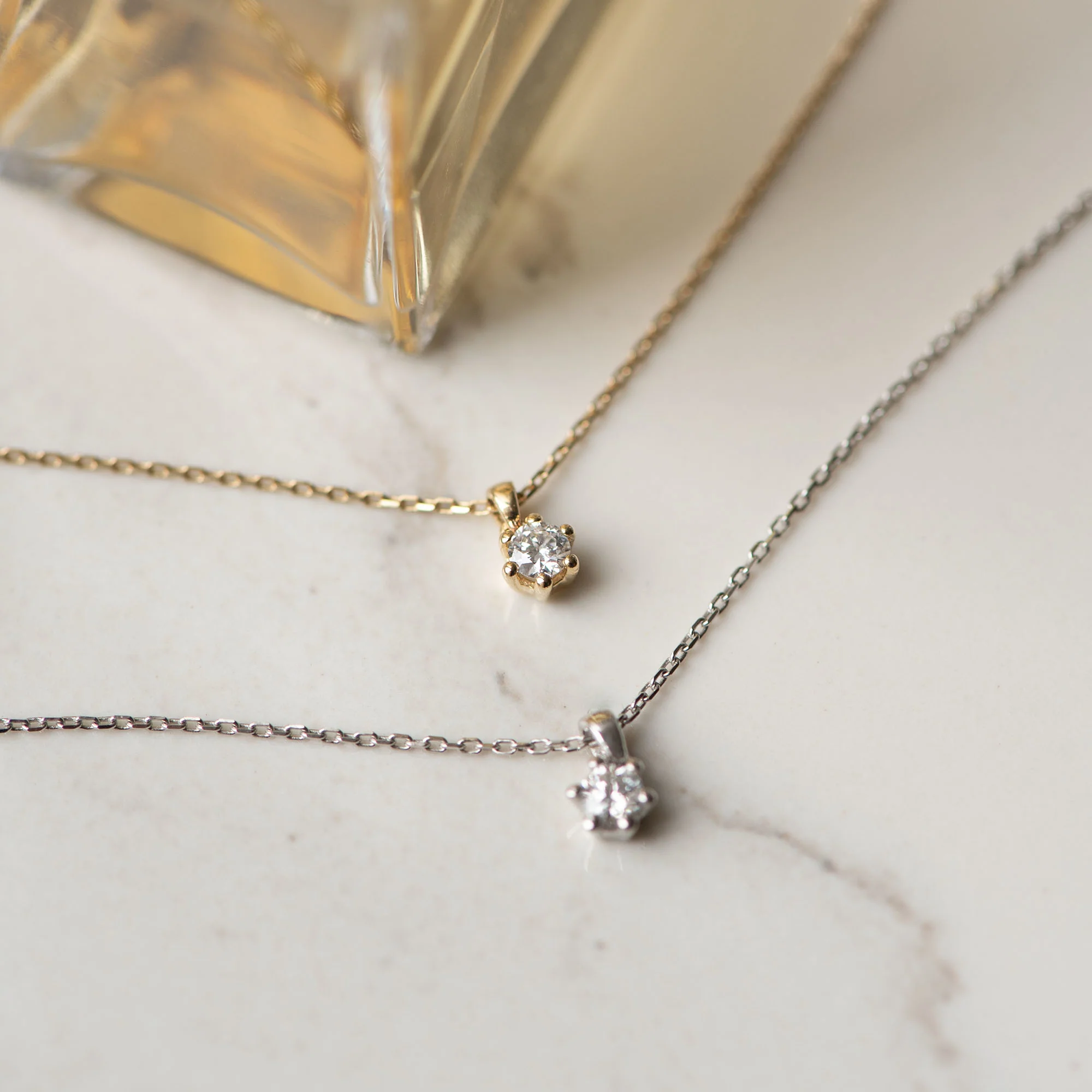 De la Paix Céline 14 karat gold necklace with diamond 0.05 carat - Image 5
