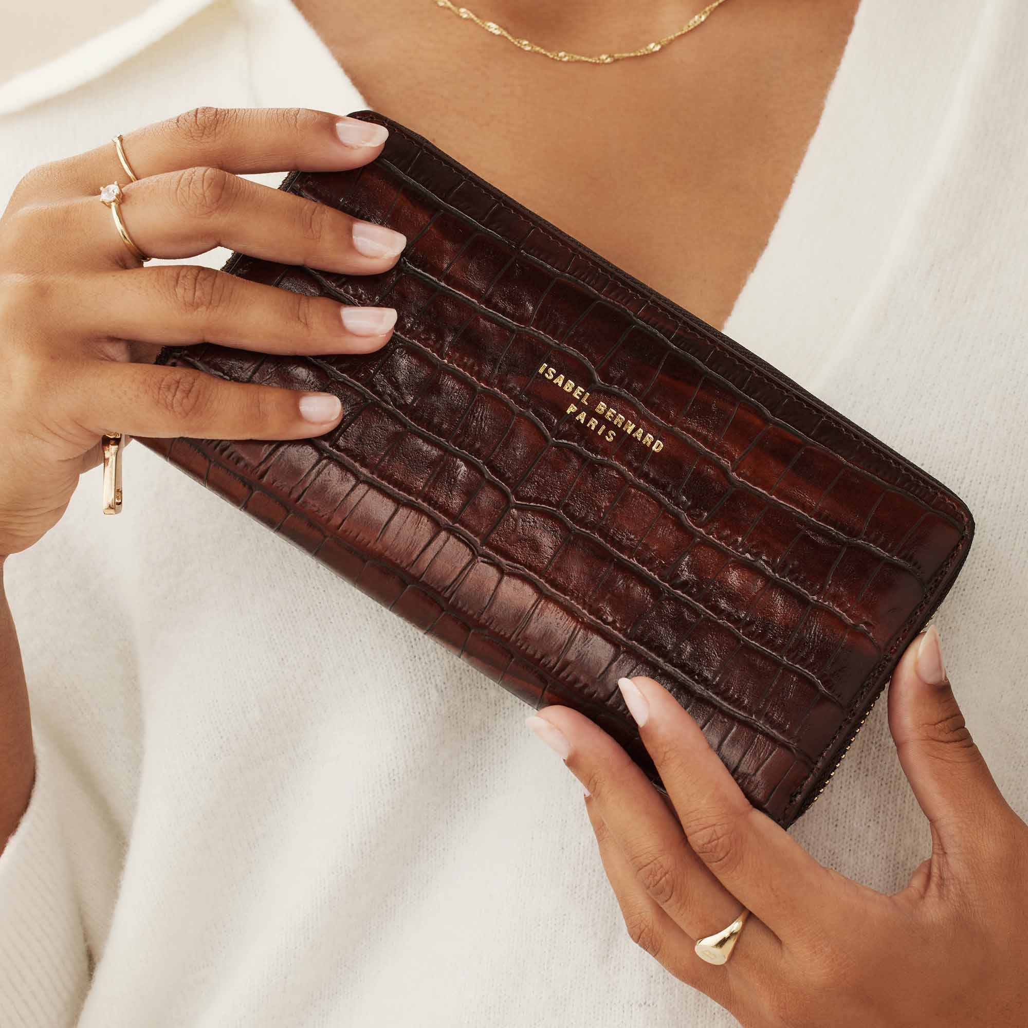 Cadeau d'Isabel croco brown calfskin leather handbag and wallet set - Image 4